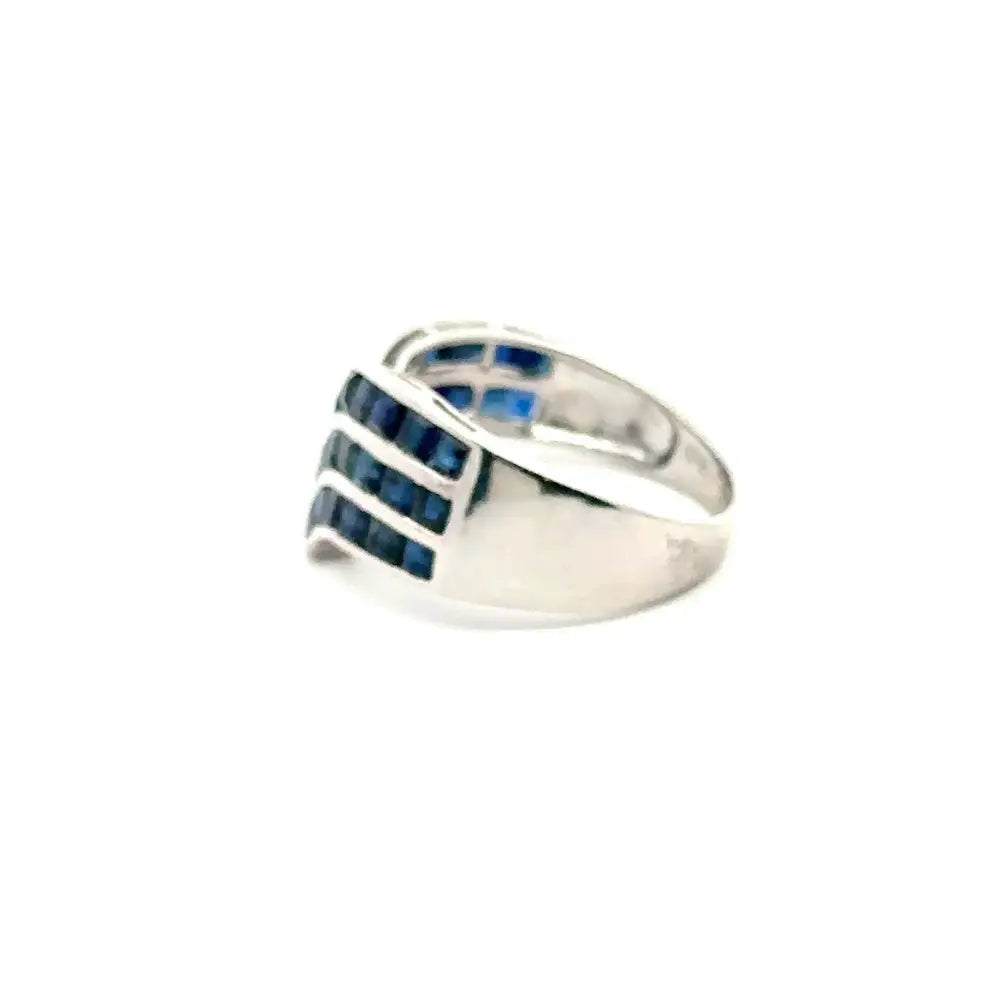 Top Seller High Grade Jewelry 925 Sterling Silver Real Blue Sapphire & American Diamond Ring For Men