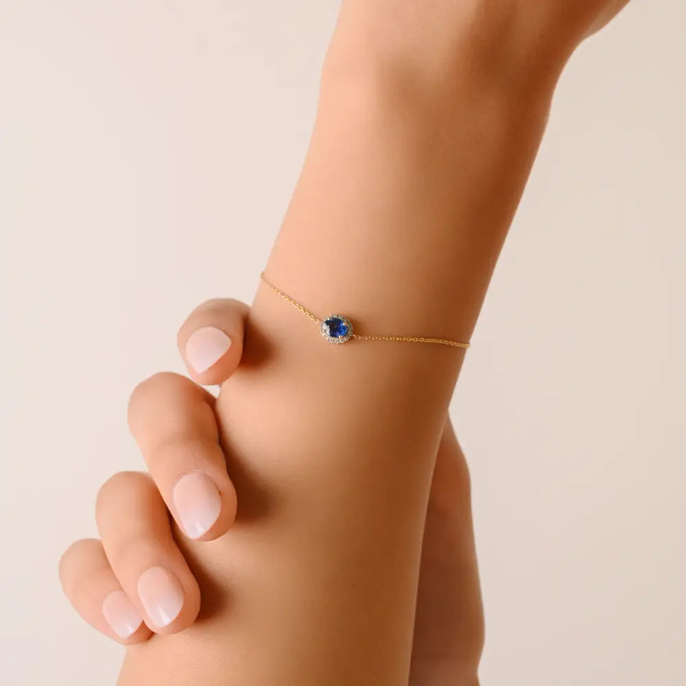 Good Quality Blue Sapphire & Diamond Solitaire Halo Gemstone Bracelet 14K Yellow Gold Jewelry