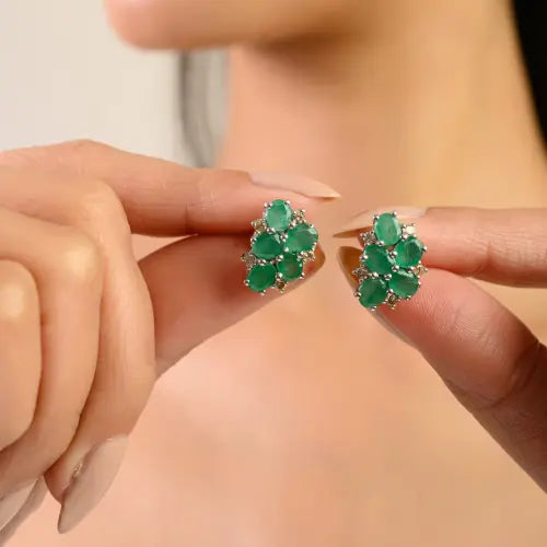 Unique Floral Design Cluster 925 Sterling Silver Natural Emerald & Diamond Stud Earrings For Girls