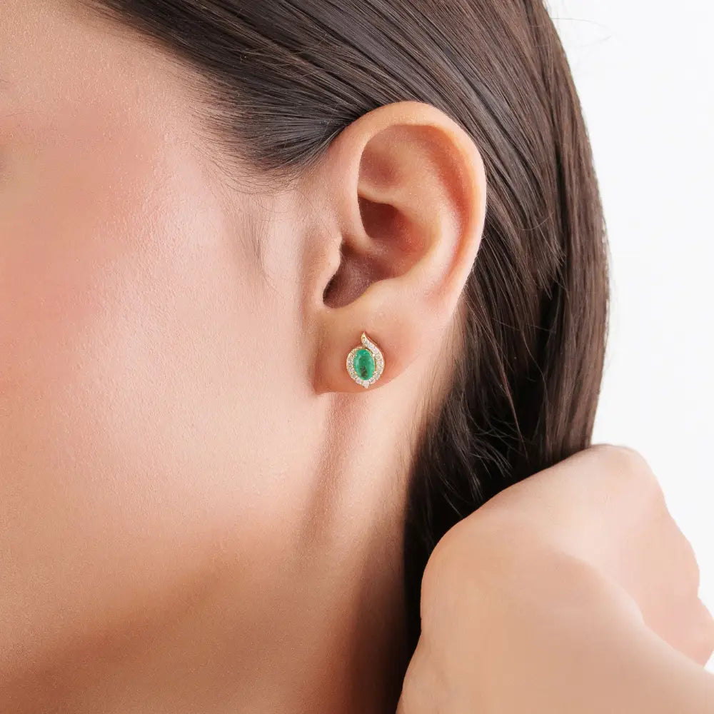 Trendy Design K14 Yellow Gold Emerald & Diamond Halo Stud Earrings For Daily Wear Jewelry