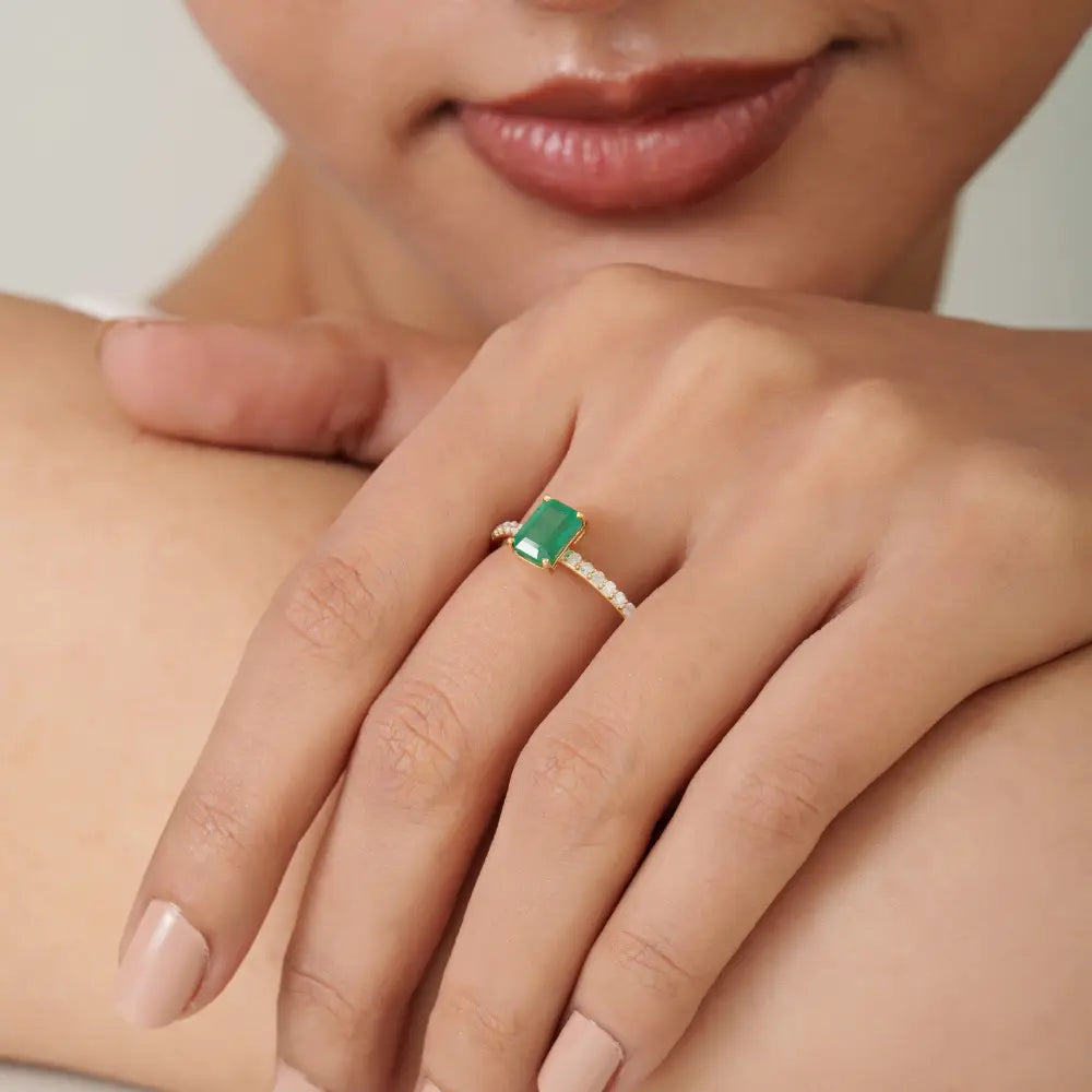 100% Natural 7x5 mm Emerald & Diamond Gemstone Ring 14K Yellow Gold Fine Jewelry