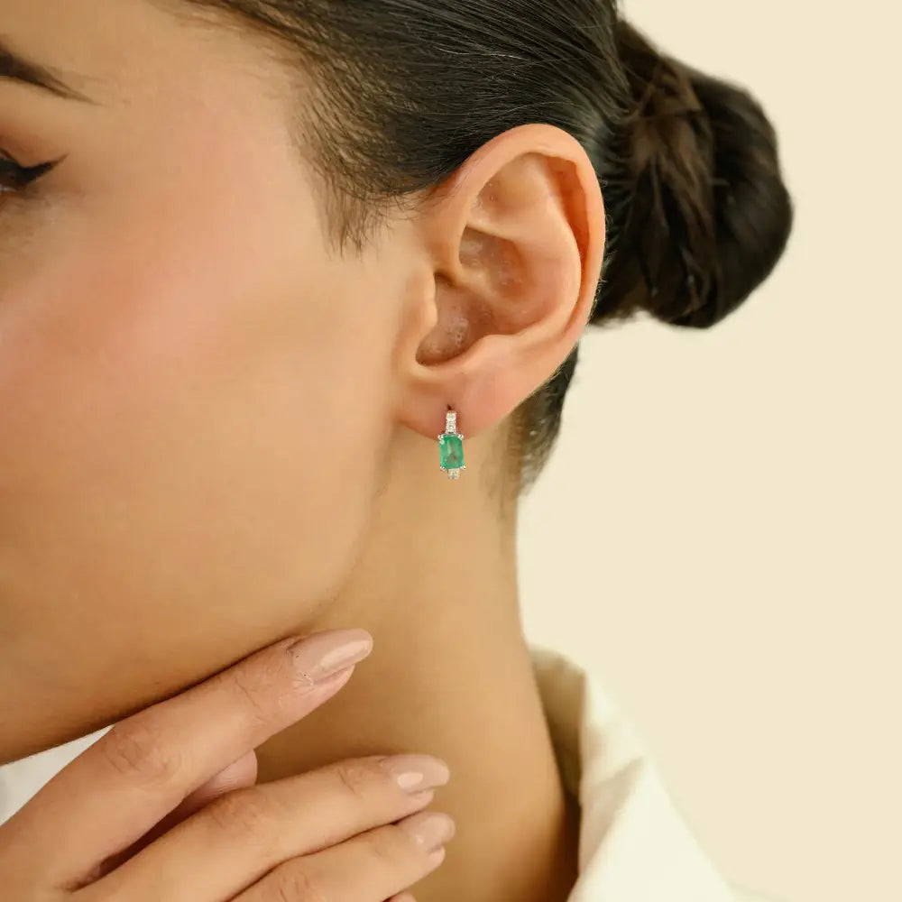 Minimal Jewelry Zambian Emerald & Diamond Small Hoop Earrings K14 Real White Gold