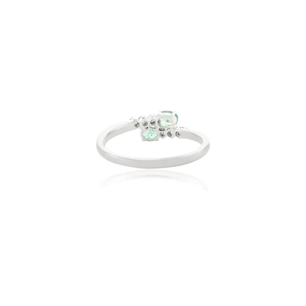 High Quality Products Natural Emerald & Diamond 14K White Gold Bypass Ring