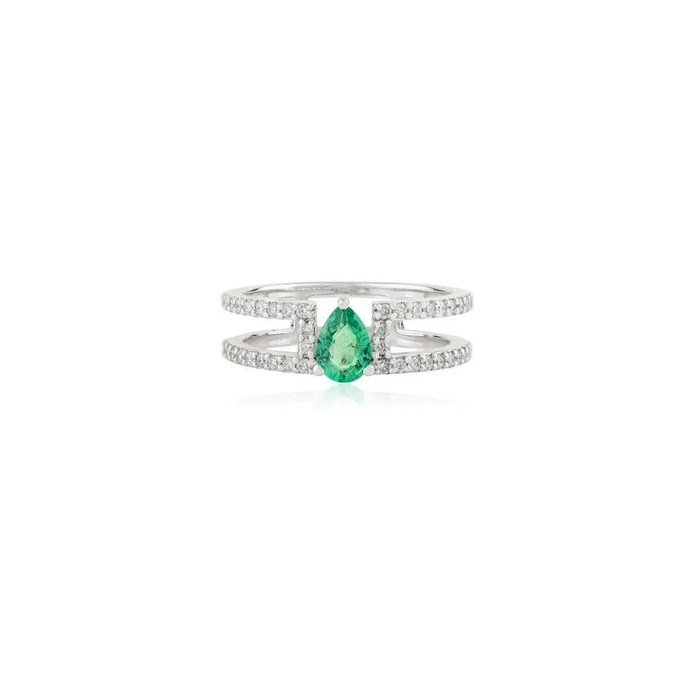 Newly Design 14K White Gold Natural Emerald & Diamond Split Shank Wedding Ring