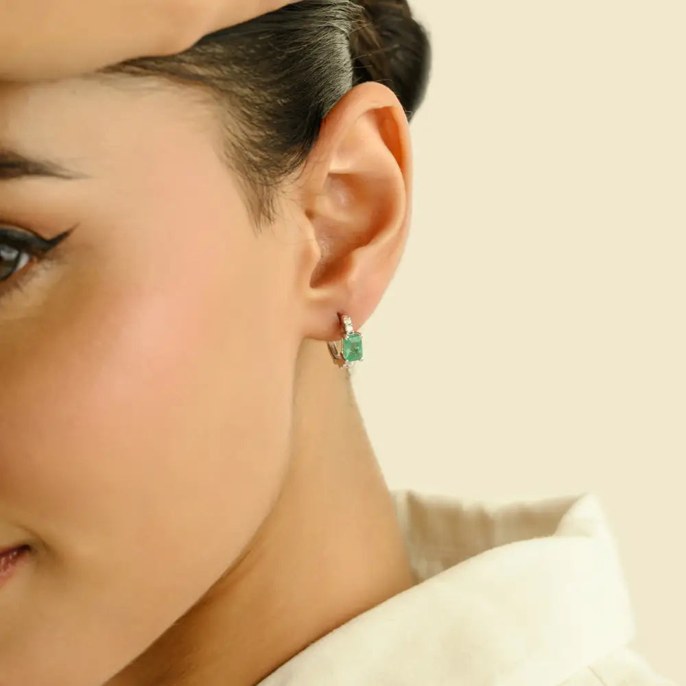 Minimal Jewelry Zambian Emerald & Diamond Small Hoop Earrings K14 Real White Gold