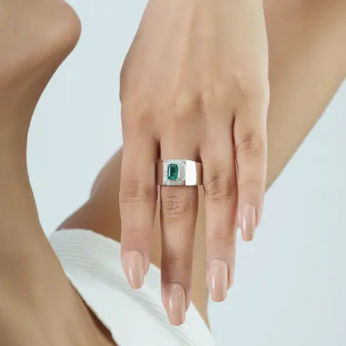 Classic 925 Sterling Silver Emerald & Diamond Halo Bold Statement Custom Ring Jewelry