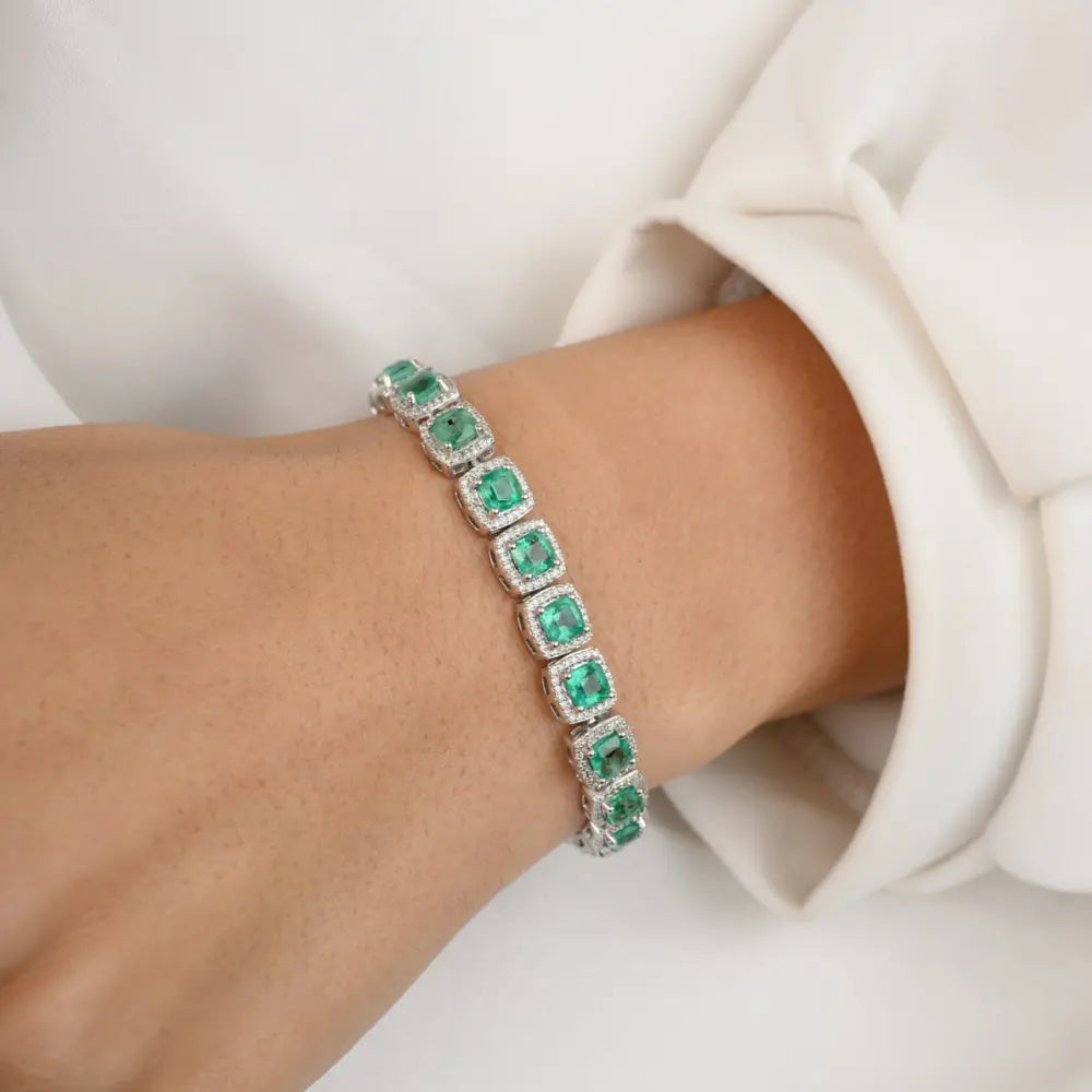 Custom Jewelry Natural Emerald & Diamond K18 White Gold Tennis Bracelet