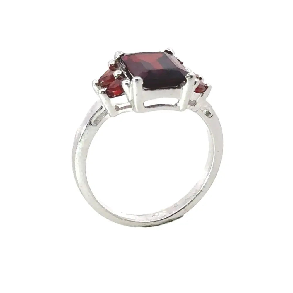 High Grade Jewelry Natural Garnet Engagement Ring Set In 925 Sterling Silver Factory Price