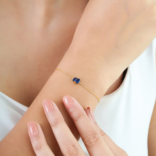 Prong Set Blue Sapphire Gemstone Toi et Moi Bracelet Minimal Jewelry Pure K14 Yellow Gold