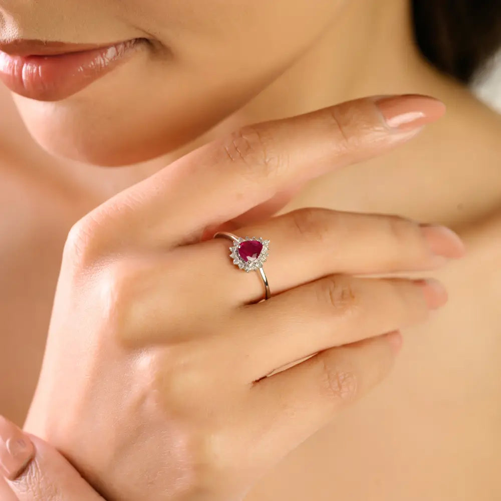 100% Genuine Ruby & Diamond Engagement Cluster Ring K14 White Gold Jewelry Manufacturer