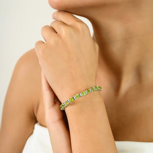 Box Lock Unique Design Natural Peridot & American Diamond Statement Bracelet Bulk Order