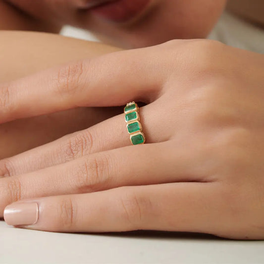 Bezel Set Emerald & Diamond Handmade Stackable Gemstone Ring K14 Solid Yellow Gold Jewelry