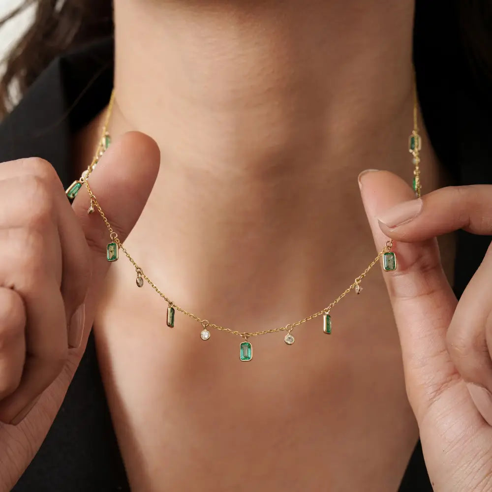 Beautiful Design 14K Pure Yellow Gold Emerald & Diamond Charm Chain Necklace For Women