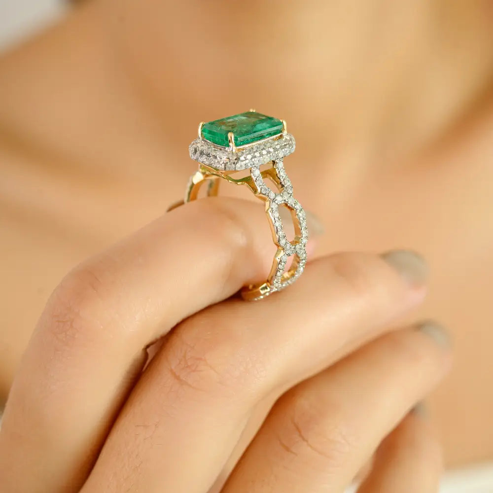 3.17ct. Zambian Emerald & Diamond Bold Statement Ring Bridal Bulk Jewelry 18K Yellow Gold