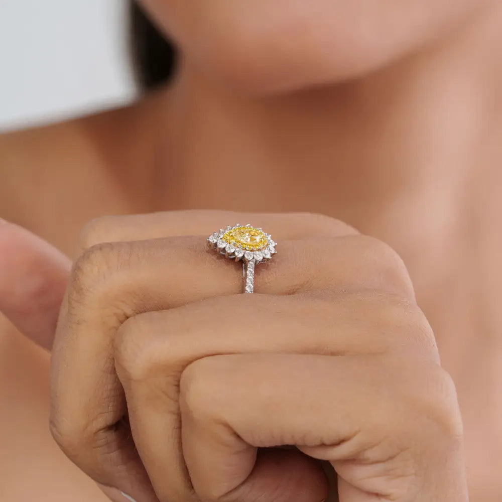 New Luxury Natural Diamond Pear Shape Cluster Engagement Ring Real K18 White Gold Jewelry