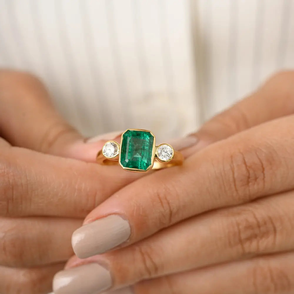 High Quality Products Natural Emerald & Diamond 18K Solid Yellow Gold Ring