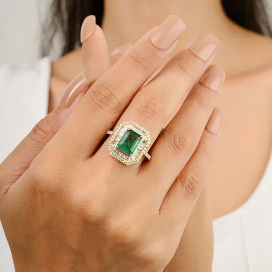 High Grade Jewelry 100% Authentic Emerald & Diamond Statement Ring Solid 14K Yellow Gold