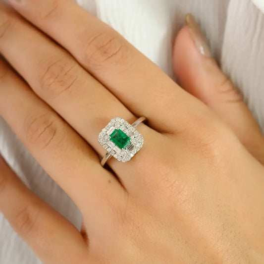 Trending Design Emerald & Diamond Real K14 White Gold Double Cluster Ring Elegant Jewelry