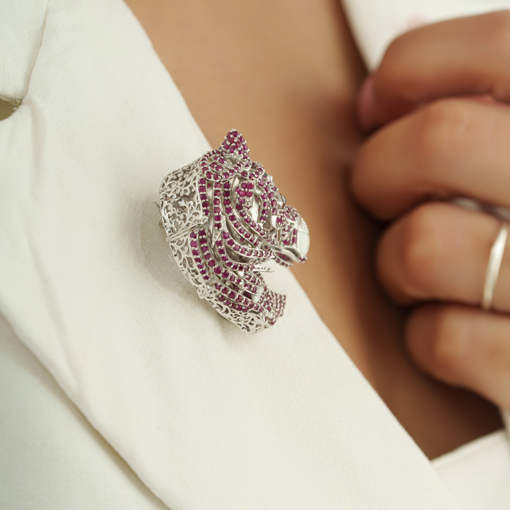 Unique Creative Design 925 Sterling Silver Natural Ruby Gemstone Horse Brooch Fine Jewelry
