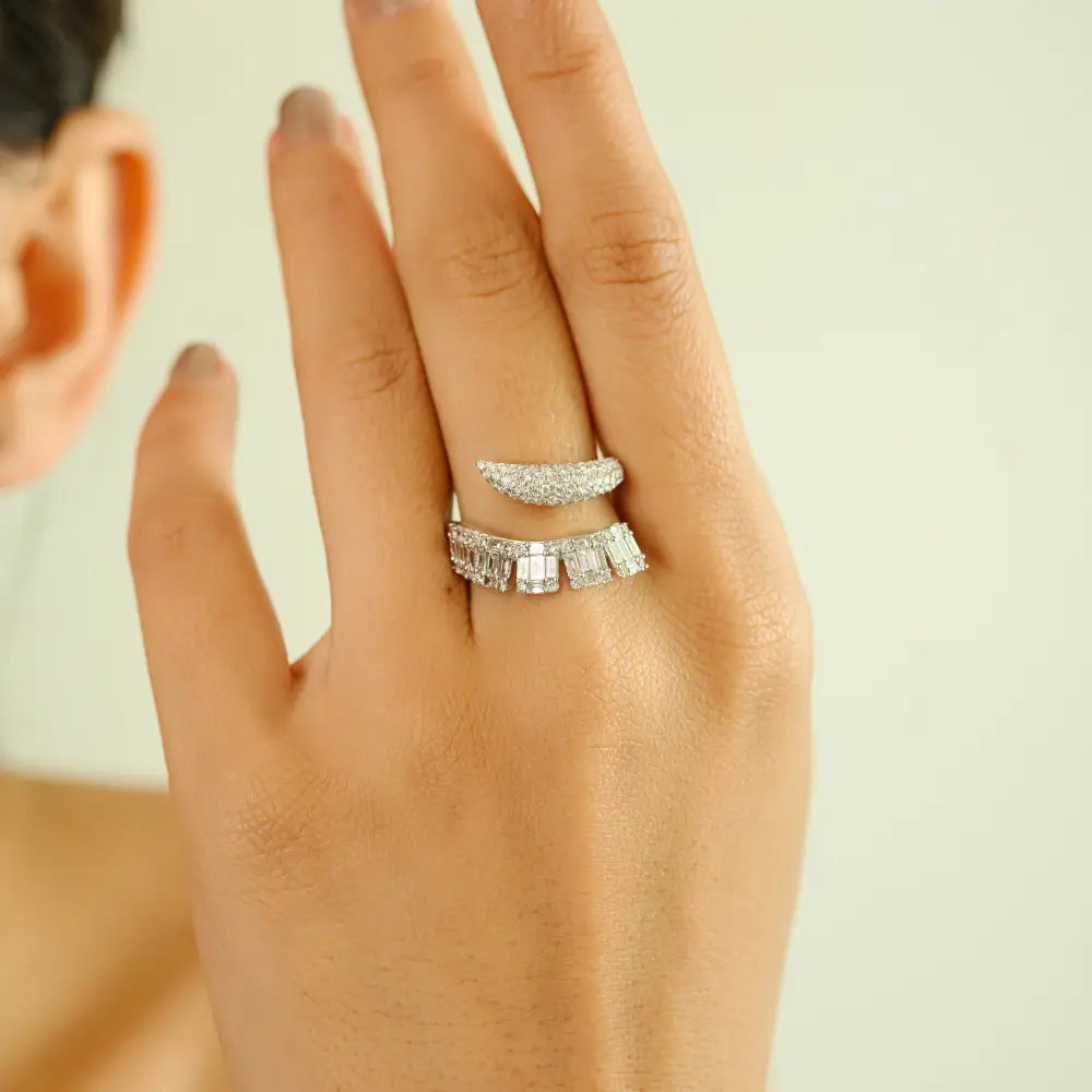 Luxurious Sparkling 14K White Gold Natural Diamond Bypass Ring Statement Bold Jewelry