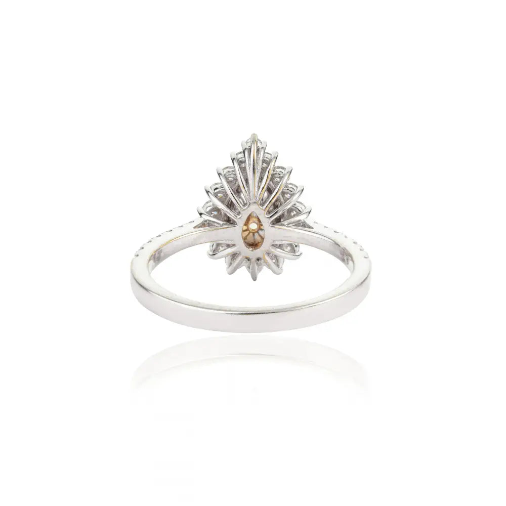 New Luxury Natural Diamond Pear Shape Cluster Engagement Ring Real K18 White Gold Jewelry