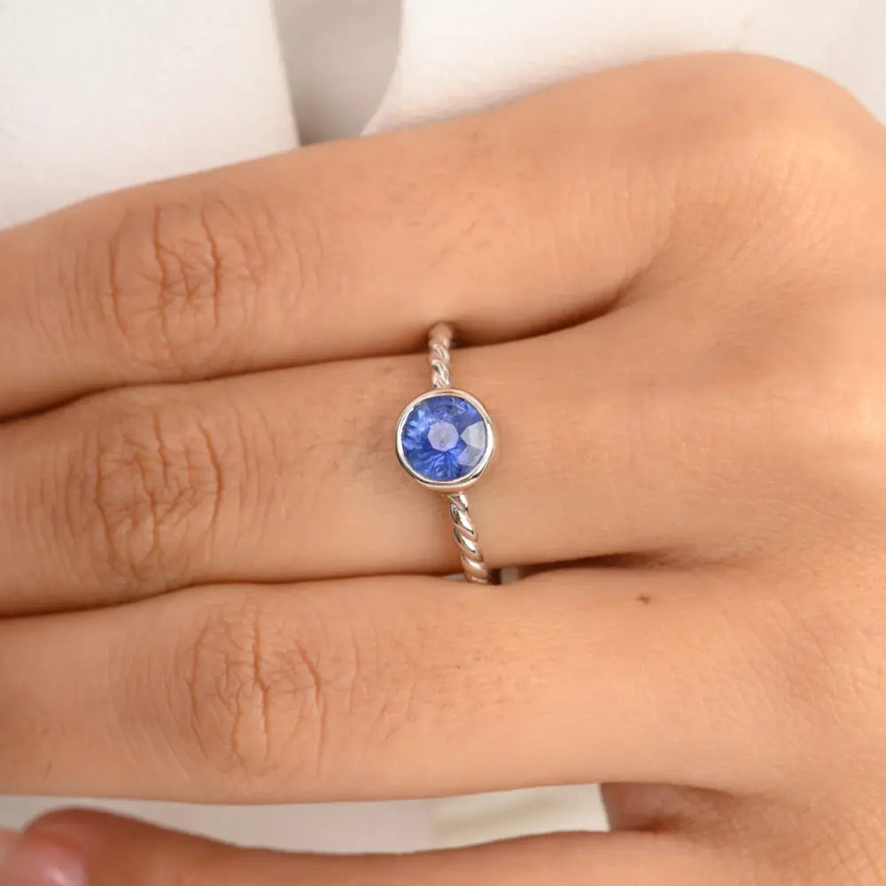 Handcrafted Jewelry Round Blue Sapphire 14K Solid White Gold Single Stone Ring