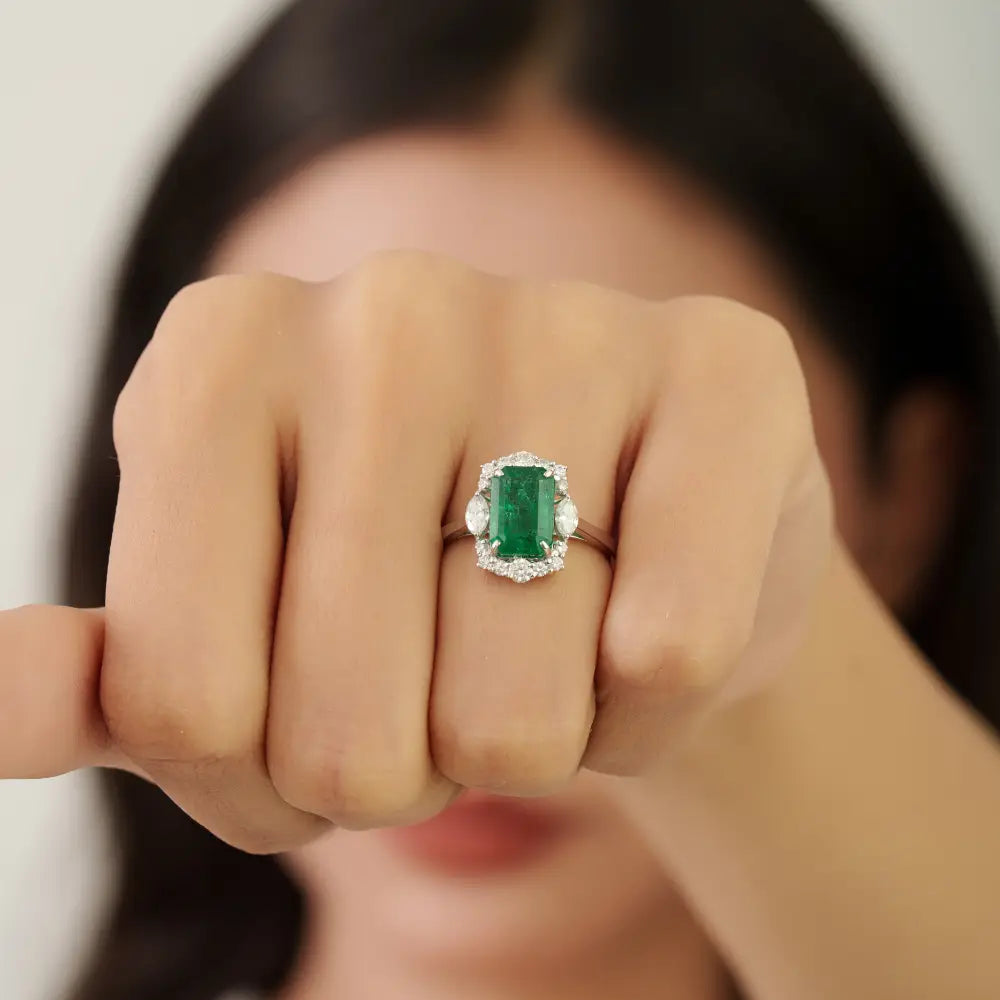 Solid 18K White Gold Emerald & Diamond Statement Ring Wholesale Gemstone Jewelry