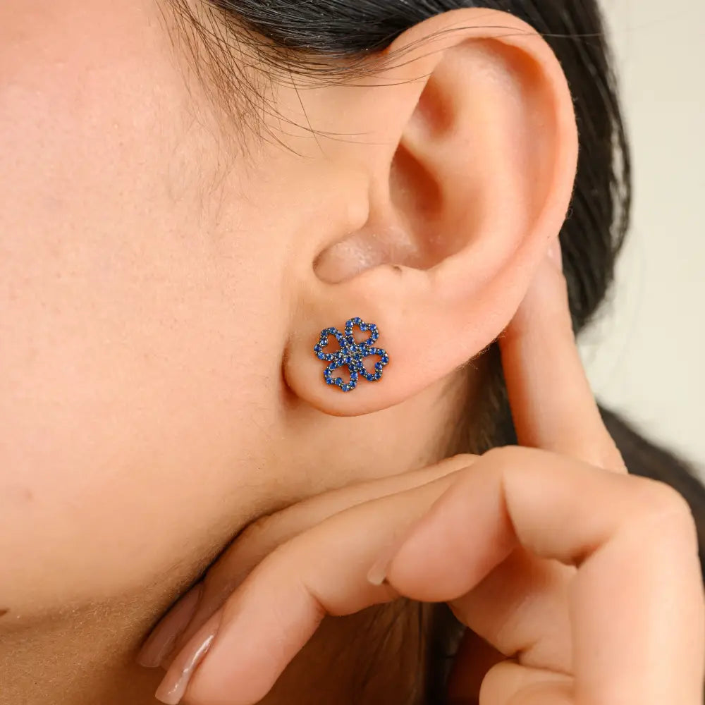 Latest Design Round Cut Gemstone Blue Sapphire Clover Stud Earrings 18K Gold Fine Jewelry
