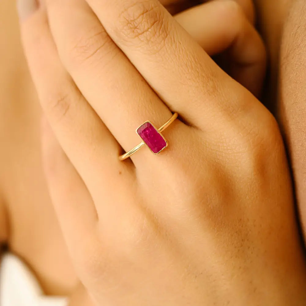 Elegant Classic Style 18K Yellow Gold Ruby Single Stone Stackable Ring July Birthstone Jewelry