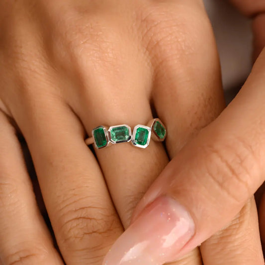 Best Quality Products Natural Emerald K14 Solid White Gold Unique Ring