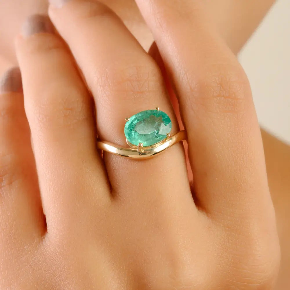 2.43 Ct. Zambian Emerald Solitaire Gemstone Wavy Ring K14 Real Gold Statement Jewelry