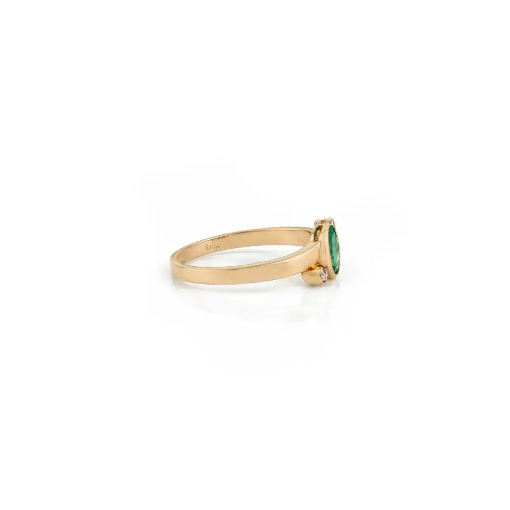 Bezel Set Emerald & Diamond K14 Pure Yellow Gold Minimal Gemstone Ring Stacking Jewelry
