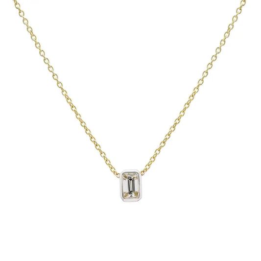 Handmade 18K Yellow Gold Natural Diamond Solitaire Pendant Necklace