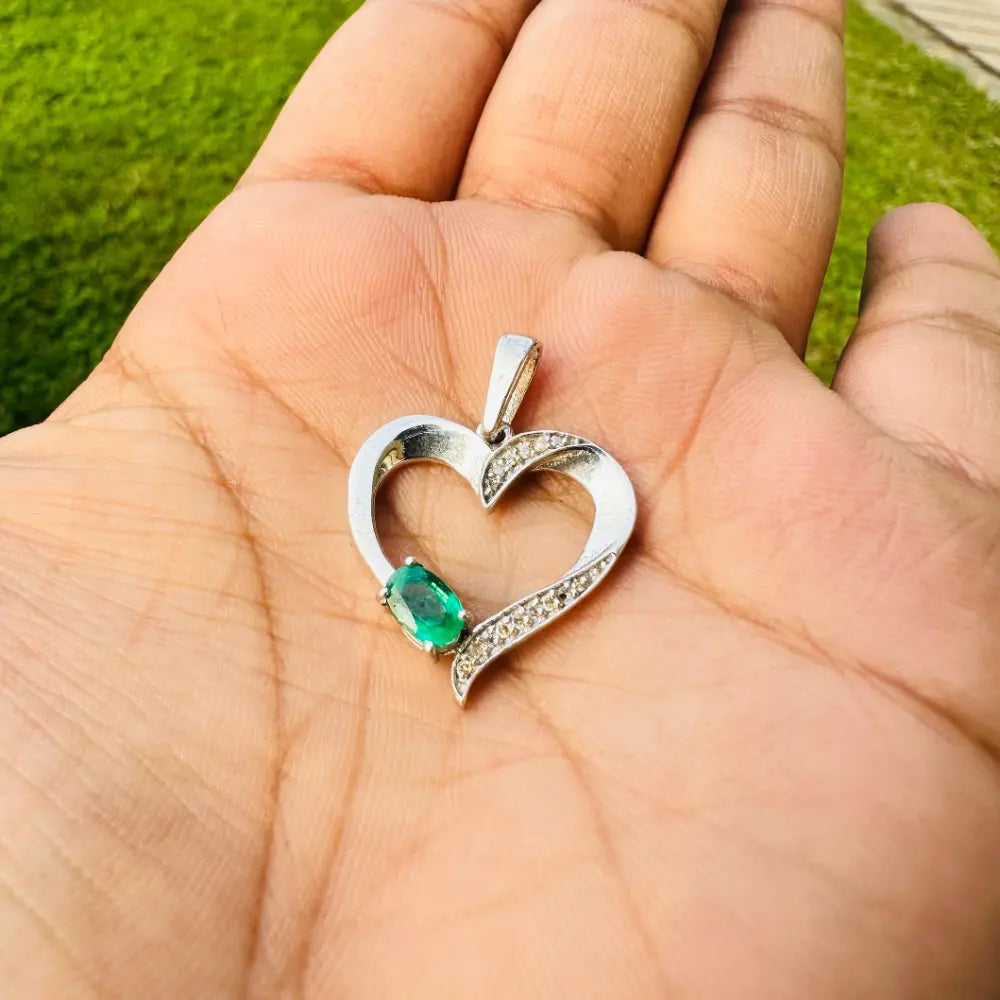 New Jewelry Collection Handmade Emerald & American Diamond Heart Shape Pendant Necklace In 925 Silver