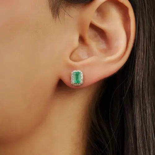 Minimal Design 925 Sterling Silver Natural Emerald & Diamond Halo Studs Fine Earring