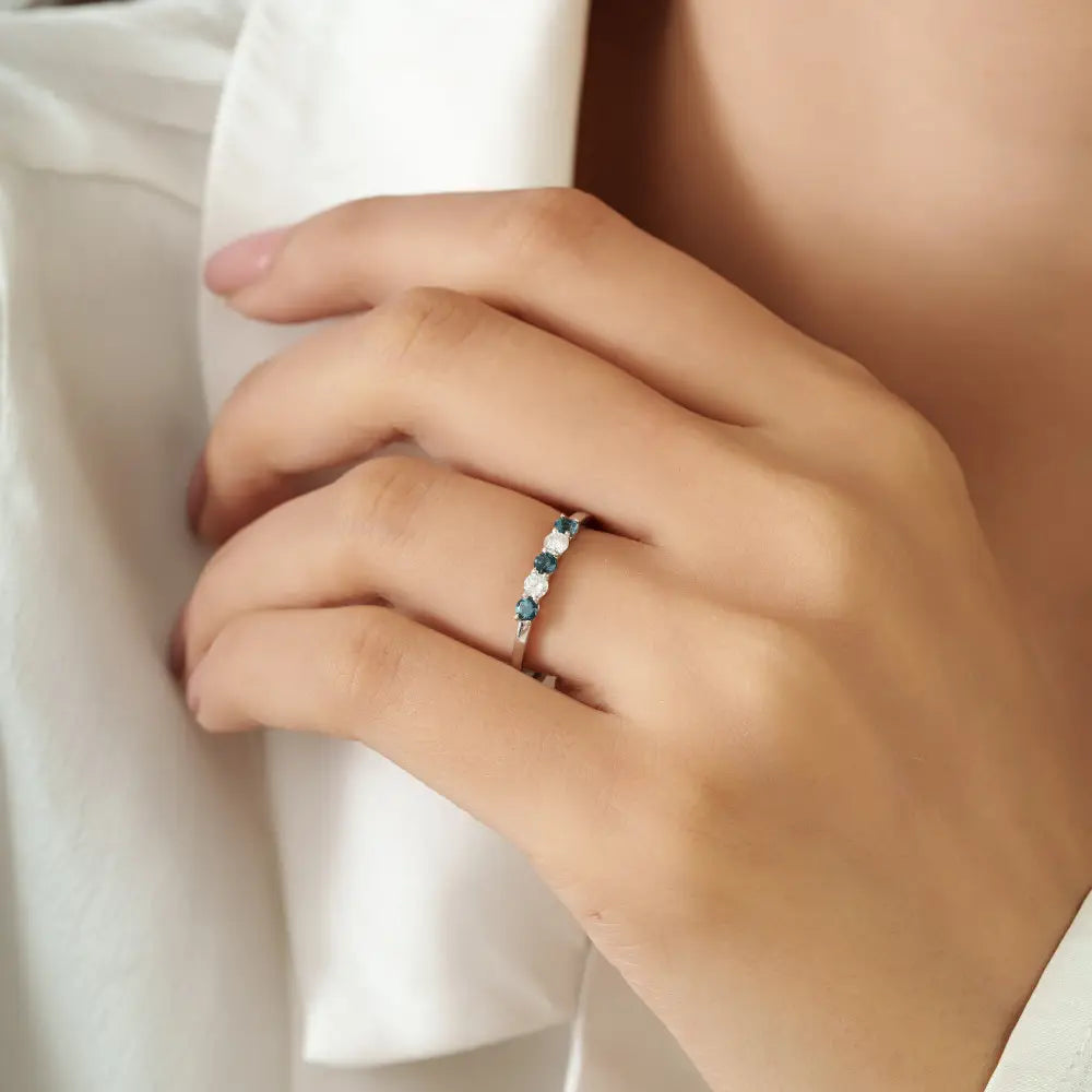 2.5 mm Round Cut Blue Sapphire & Diamond Dainty Minimalist Ring 14K White Gold Jewelry