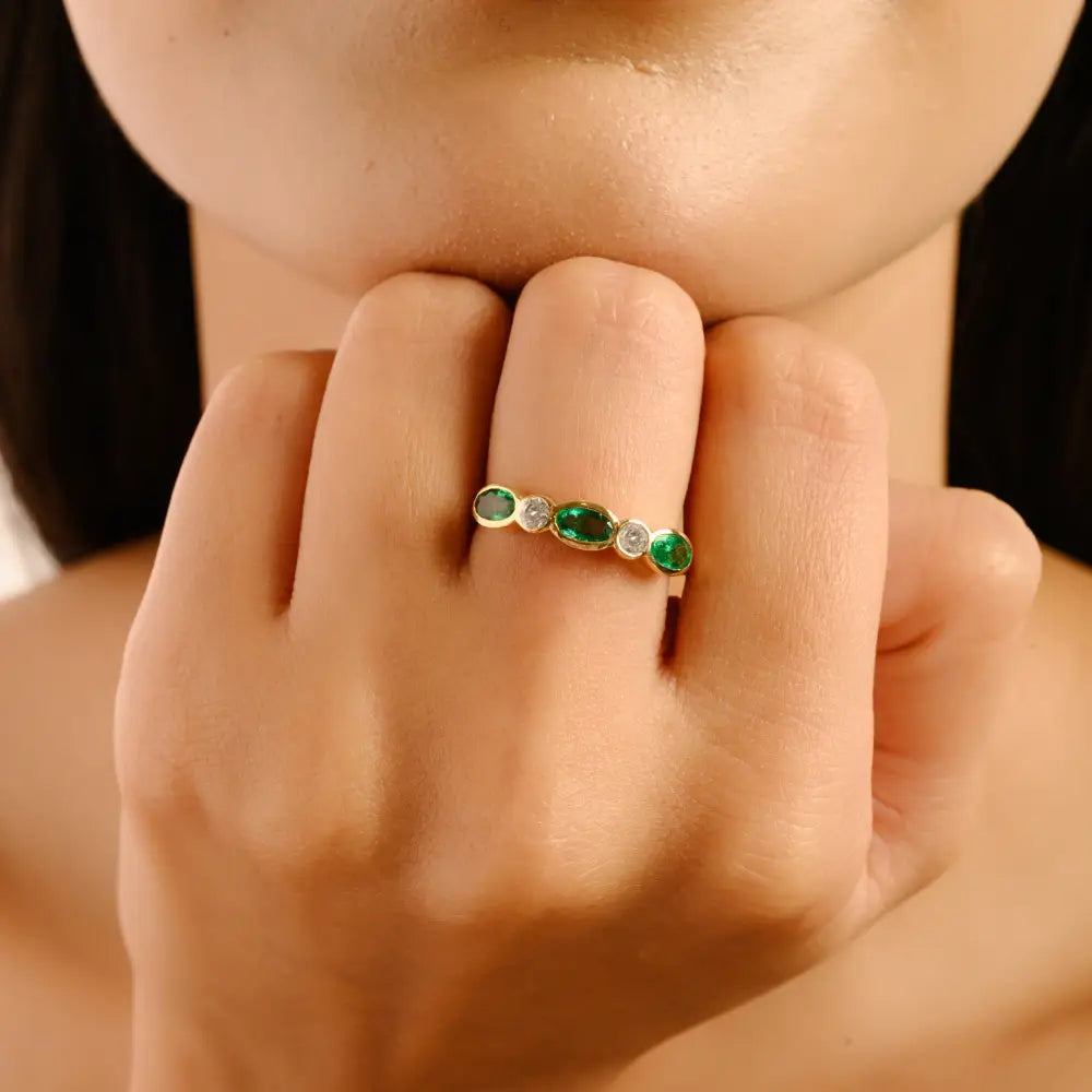 Simple Design 18K Yellow Gold Emerald & Diamond Stacked Half Eternity Band Ring Unisex
