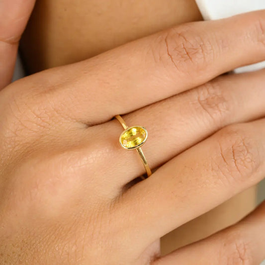 Customized Bezel Set Yellow Sapphire Stackable Single Stone Ring Pure K14 Yellow Gold Jewelry
