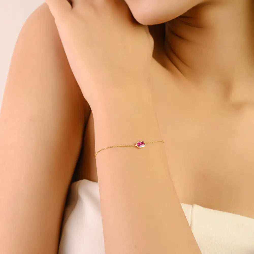 Minimal Bezel Set Ruby Single Stone Ruby Bracelet 14K Solid Yellow Gold Wholesale Jewelry