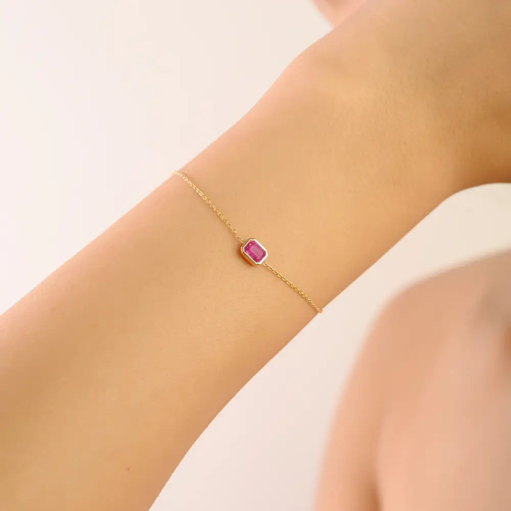 Minimal Bezel Set Ruby Single Stone Ruby Bracelet 14K Solid Yellow Gold Wholesale Jewelry