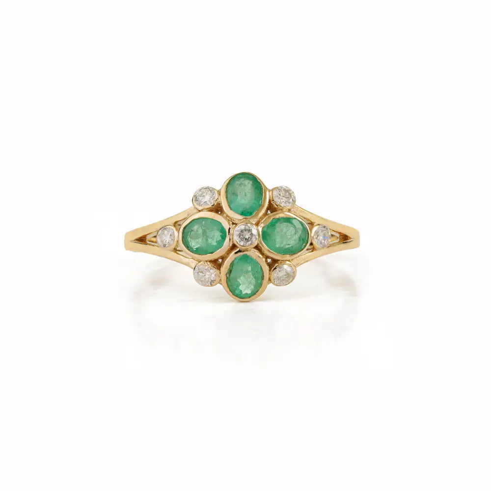 Trending Design Emerald & Diamond K14 Yellow Gold Flower Shape Wedding Ring For Women