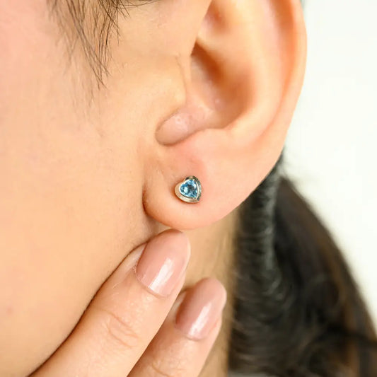 New Trending 100% Natural Blue Topaz Heart Shape Minimal Stud Earrings Solid K14 White Gold