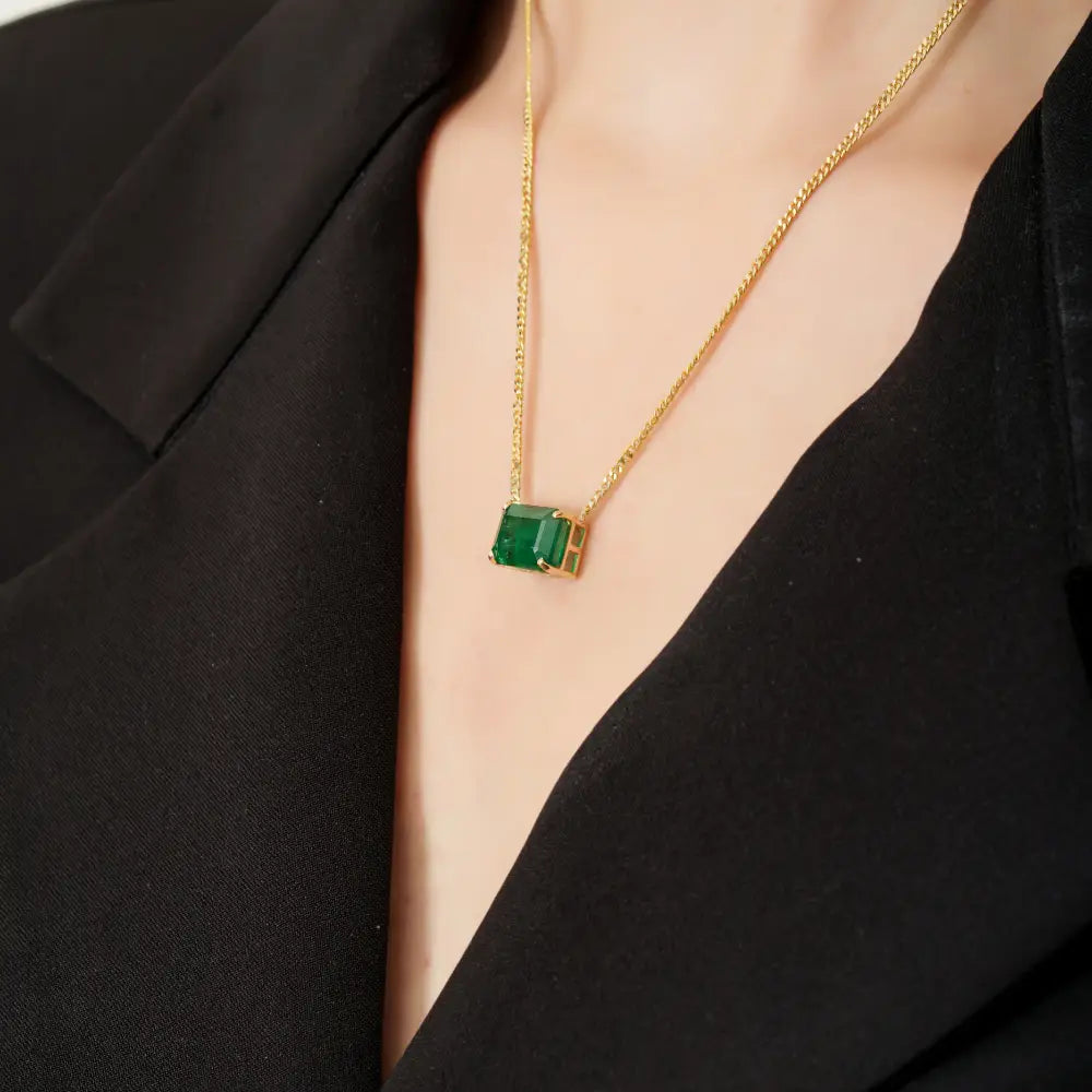 100% Authentic Emerald Curb Link Chain Solitaire Gemstone Pendant Necklace K14 Real Gold