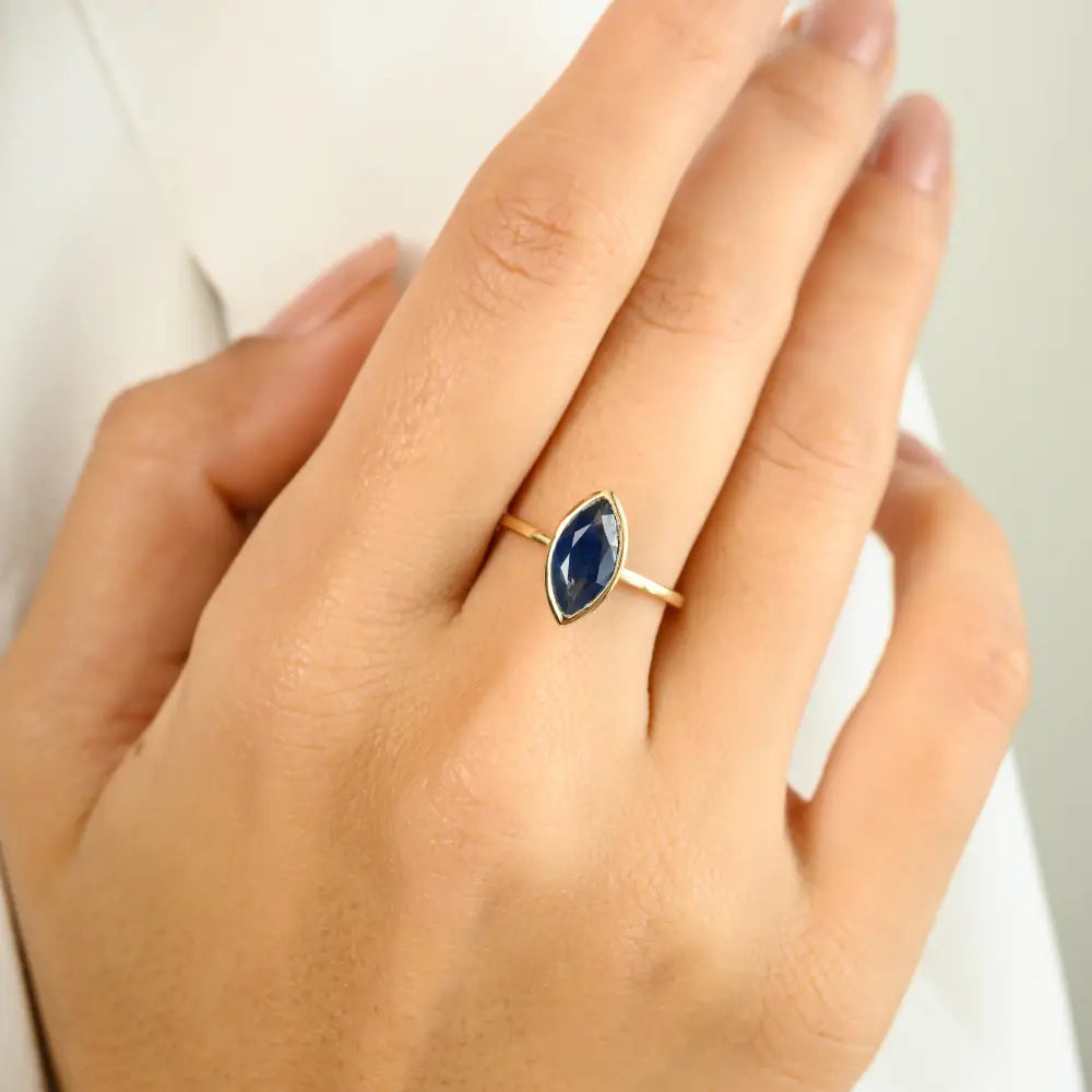 Marquise Cur Gemstone Blue Sapphire 14K Solid Yellow Gold Single Stone Ring Simple Jewelry