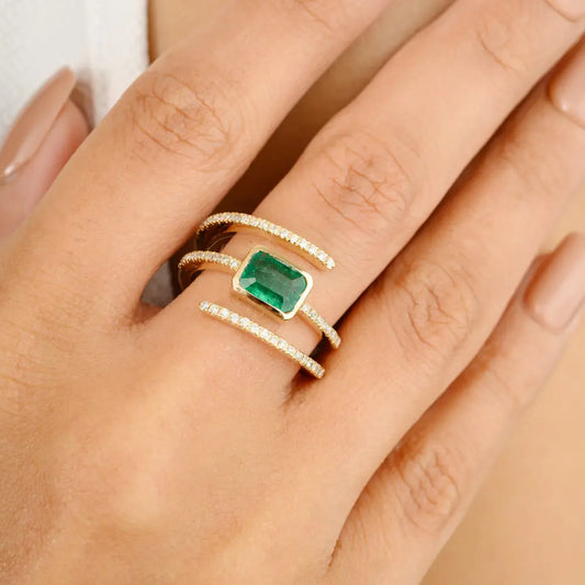 Unique Latest Design Yellow Gold Genuine Emerald & Diamond Wrap Spiral Ring Statement Jewelry