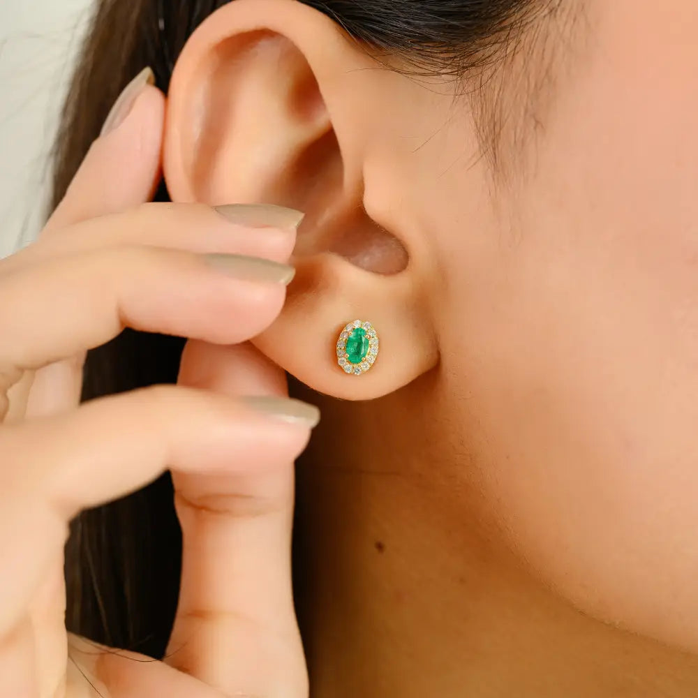 Stunning Minimal Emerald & Diamond Halo Small Stud Earrings Real K18 Yellow Gold Jewelry
