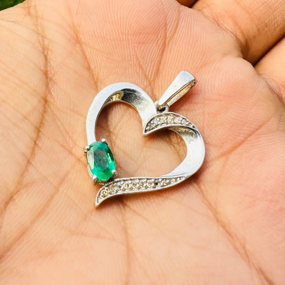 New Jewelry Collection Handmade Emerald & American Diamond Heart Shape Pendant Necklace In 925 Silver