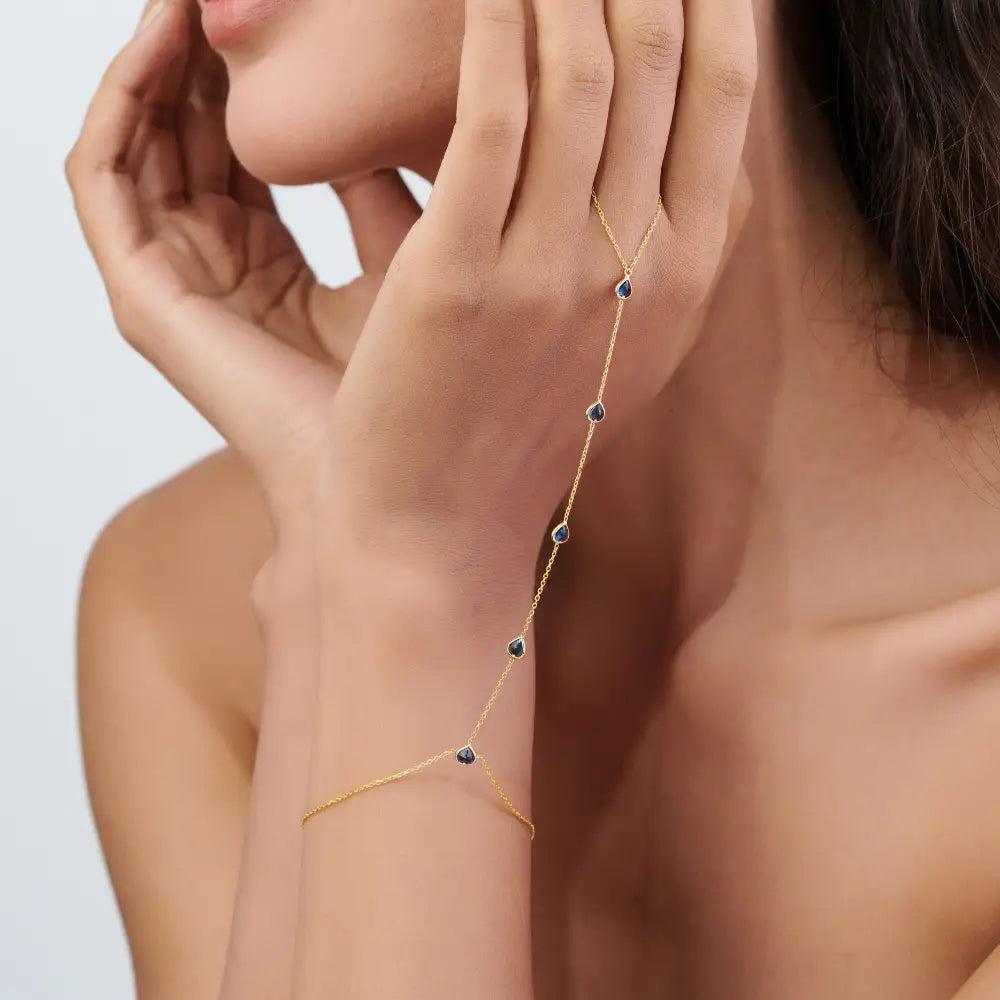 Elegant Classic Design Heart Shape Blue Sapphire Hand Chain Bracelet Women's Jewelry 14K Yellow Gold