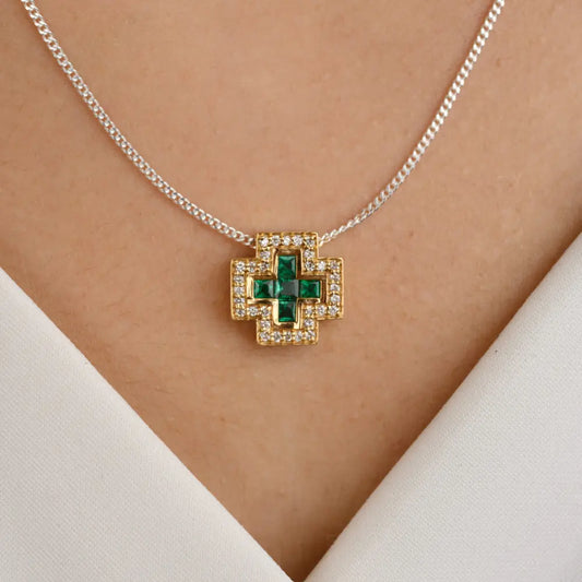 Handcrafted Jewelry 18K Yellow Gold Natural Emerald & Diamond Cross Pendant