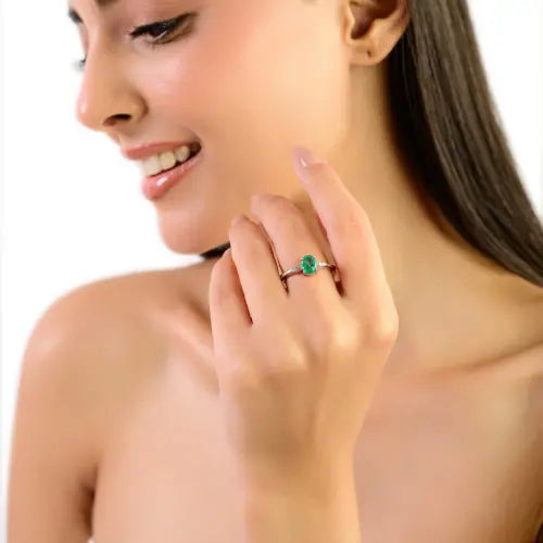 Oval Shape Emerald & Round Cut Diamond Single Stone 925 Sterling Silver Ring Women's Jewelry